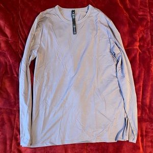 Lululemon Fundamental Tee